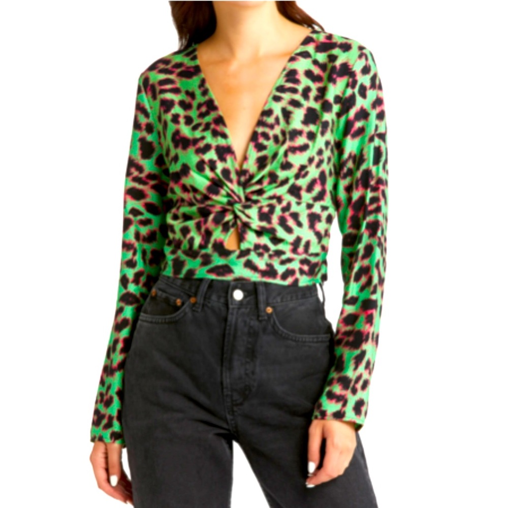 Vero Moda Anea Twist Crop Top